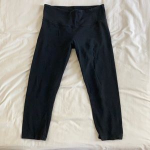 Lululemon leggings, size 6